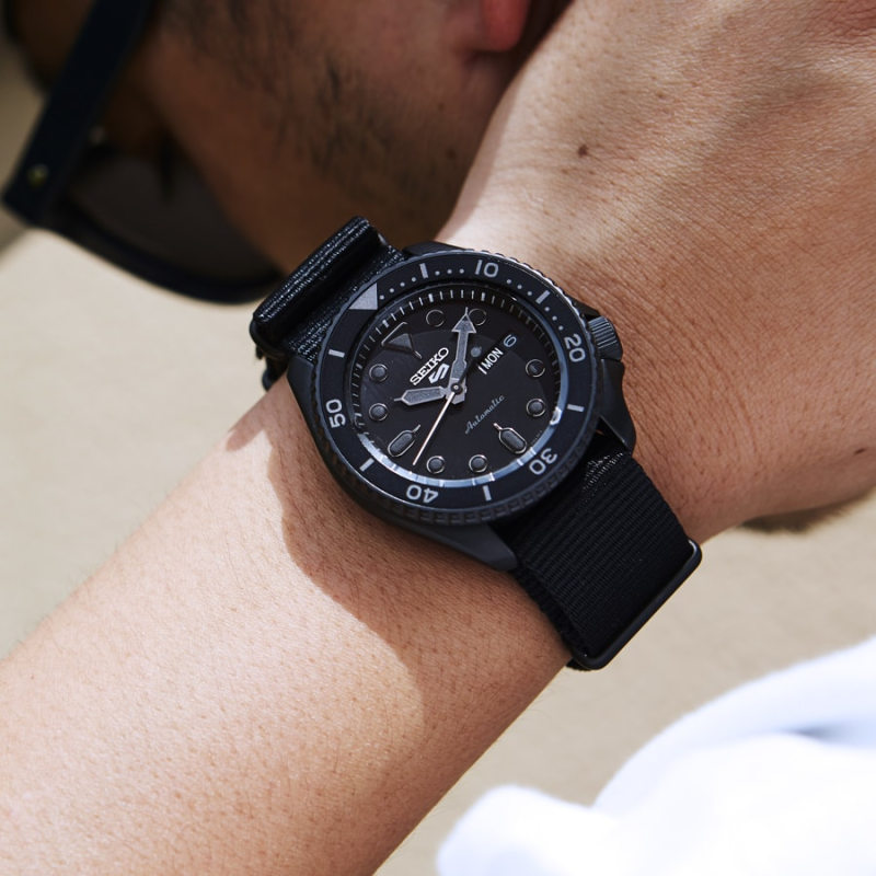 Lorus SRPD79K1 Montre Seiko 5 Automatique 3 Aiguilles