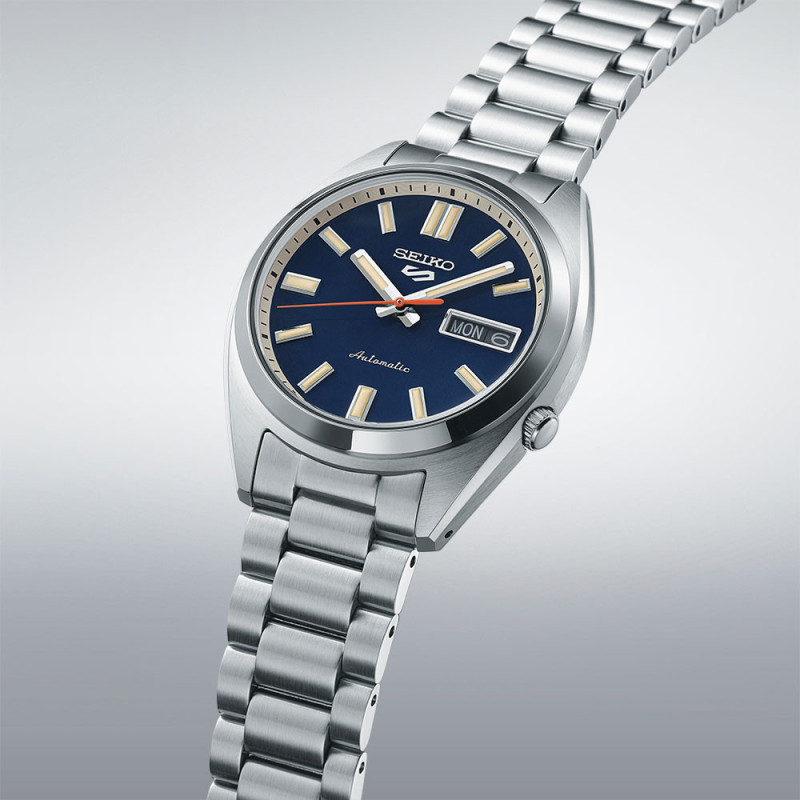 Lorus SRPK87K1 Montre Seiko 5 Automatique 3 Aiguilles