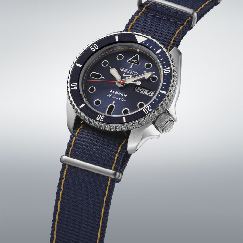 Lorus SRPL35K1 Montre Homme Seiko 5 Sports Automatique