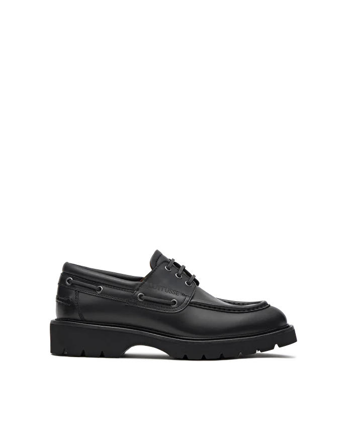lottusse Chaussures Bateau En Cuir De Veau Doux Noir