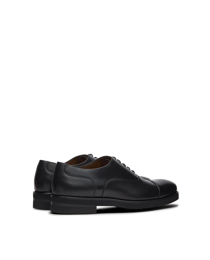 Lottusse Chaussures Oxford à Bout Droit Holborn En Cuir De Veau Brossé Noir