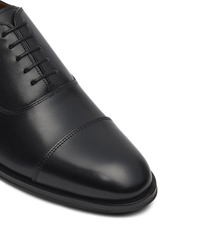 Lottusse Chaussures Oxford D à Bout Droit Lenox En Cuir De Veau Brossé Noir