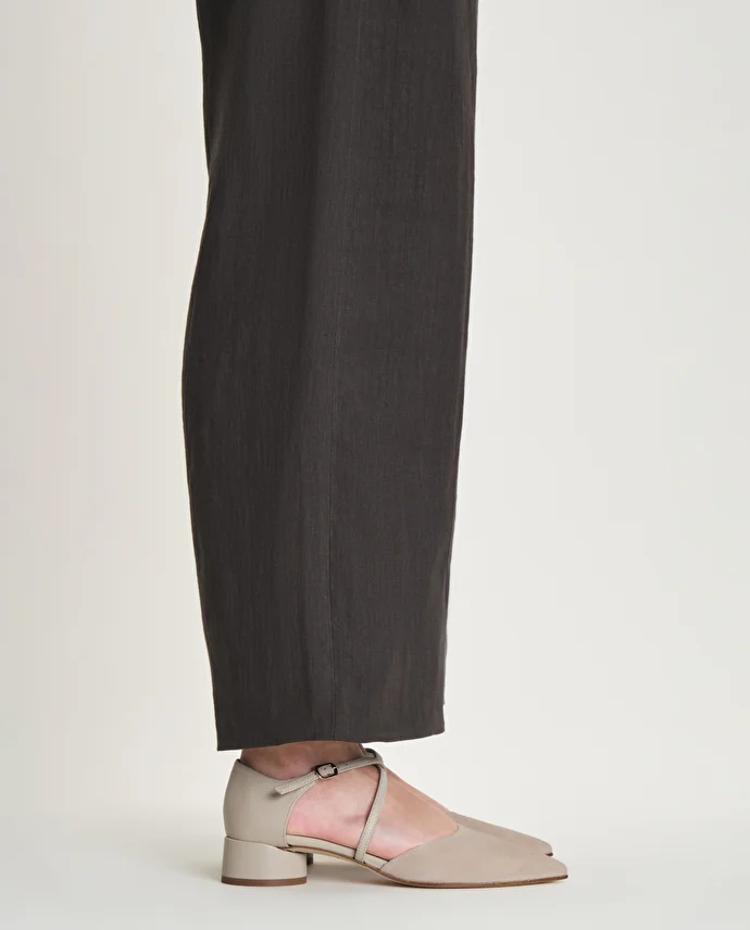 lottusse Chaussures à talons en Daim Beige