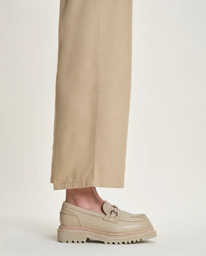 lottusse Mocassins Covent Cuir de Veau Blanc cassé