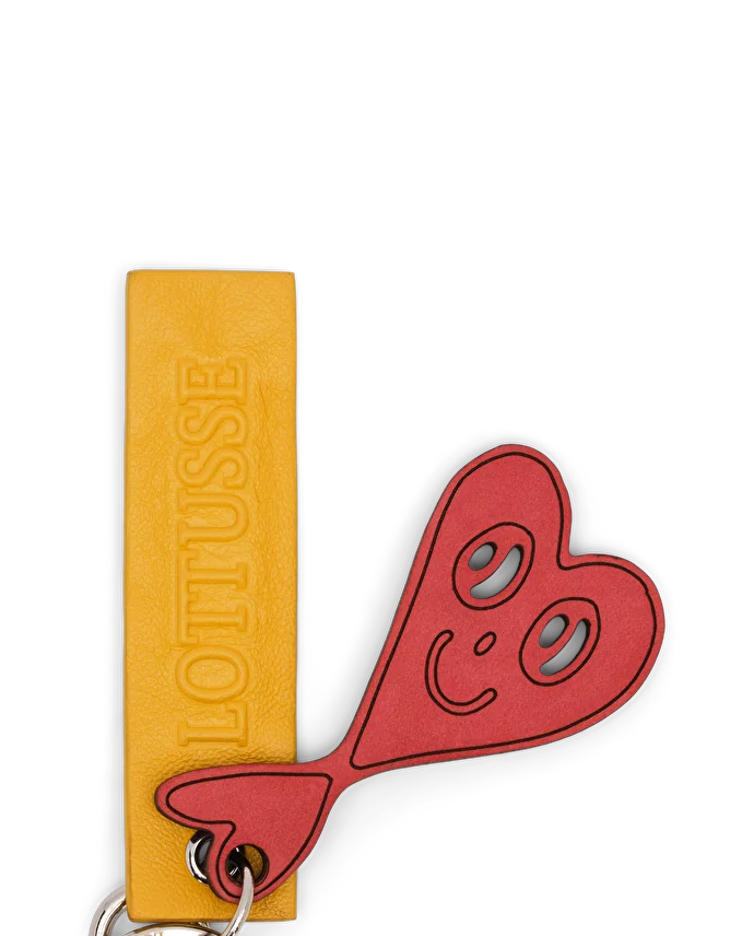 Lottusse Pinya Heart Charm