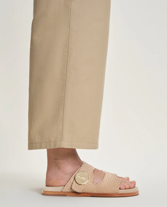 lottusse Sandales Cuir de Chèvre Beige
