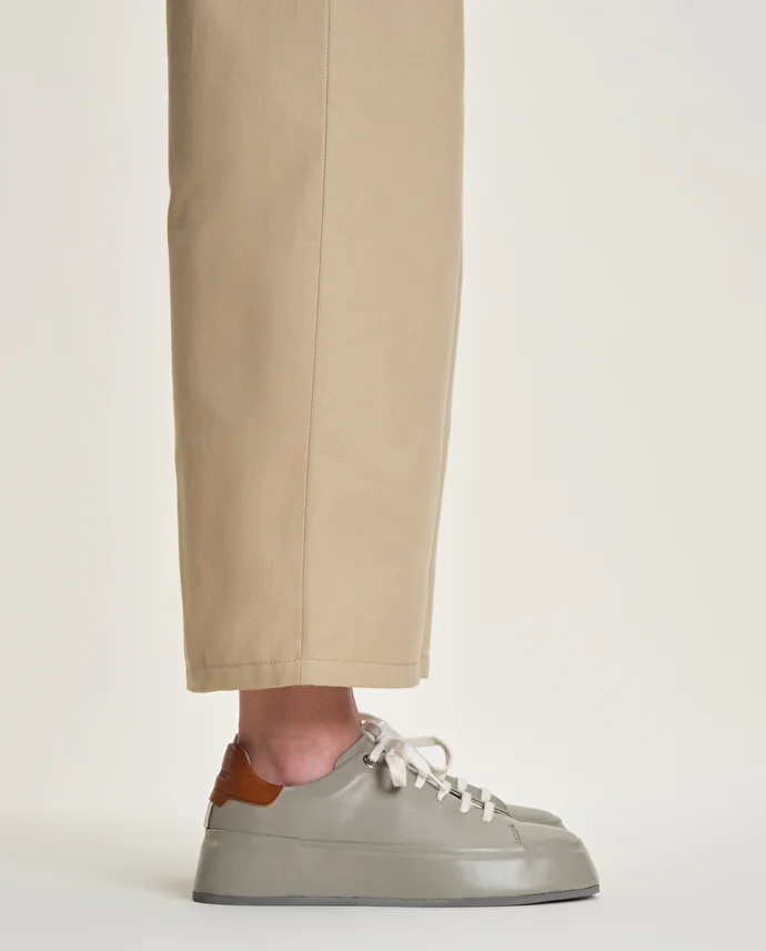 lottusse Sneakers Puket Cuir d'Agneau Gris