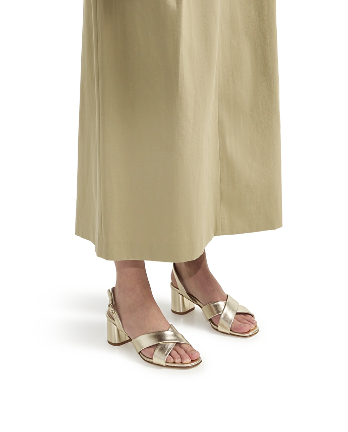 lottusse Sandales à talons bloc doux en cuir d'agneau doré