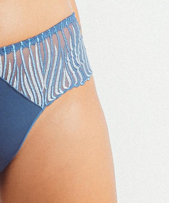 Louisa Bracq ASTRAL RAYS - Shorty