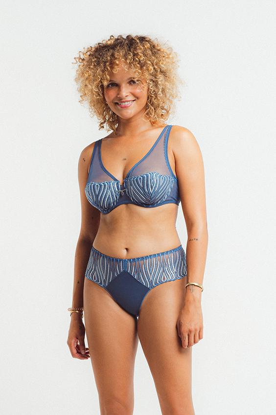 Louisa Bracq ASTRAL RAYS - Shorty