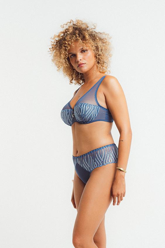 louisa bracq ASTRAL RAYS - Shorty