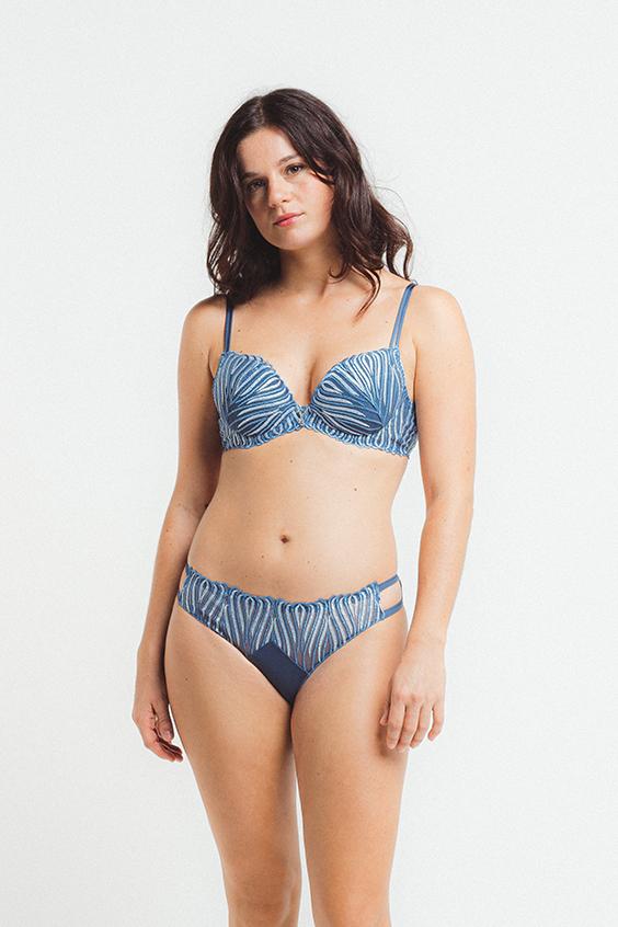 Louisa Bracq ASTRAL RAYS - Slip