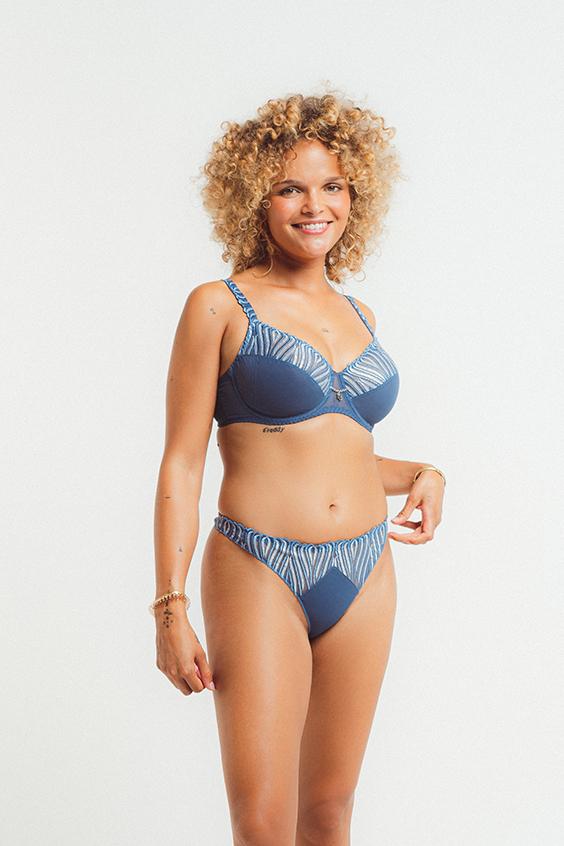 louisa bracq ASTRAL RAYS - String