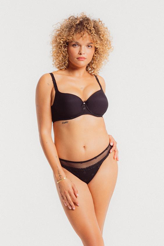 Louisa Bracq CHANTILLY - String