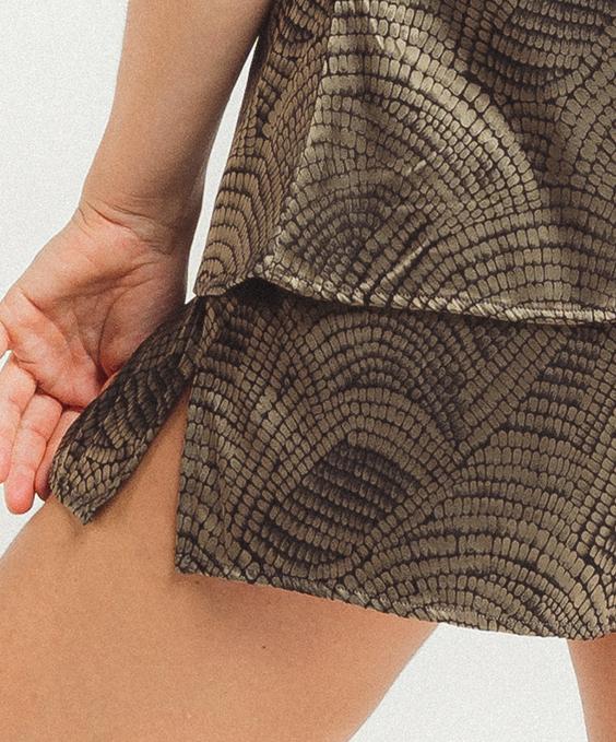 Louisa Bracq DIVINE - Short