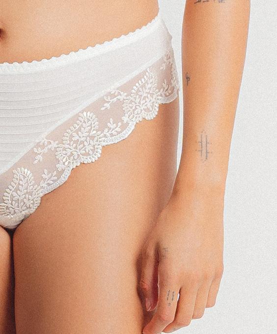 Louisa Bracq ÉLISE - Shorty Brésilien