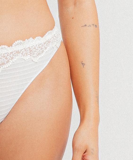 Louisa Bracq ÉLISE - String