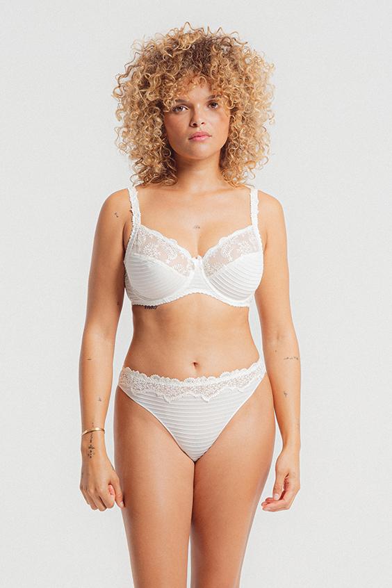 louisa bracq ÉLISE - String