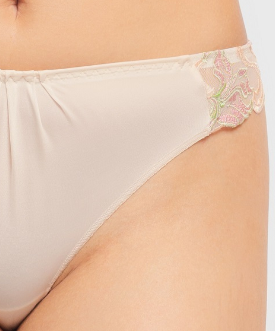 Louisa Bracq HORTA - Tanga