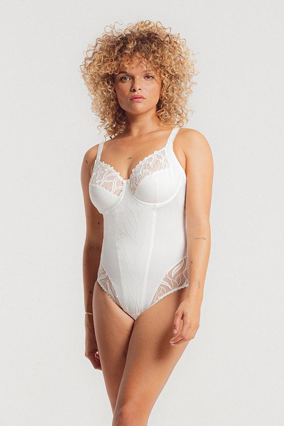 louisa bracq JULIA - Body