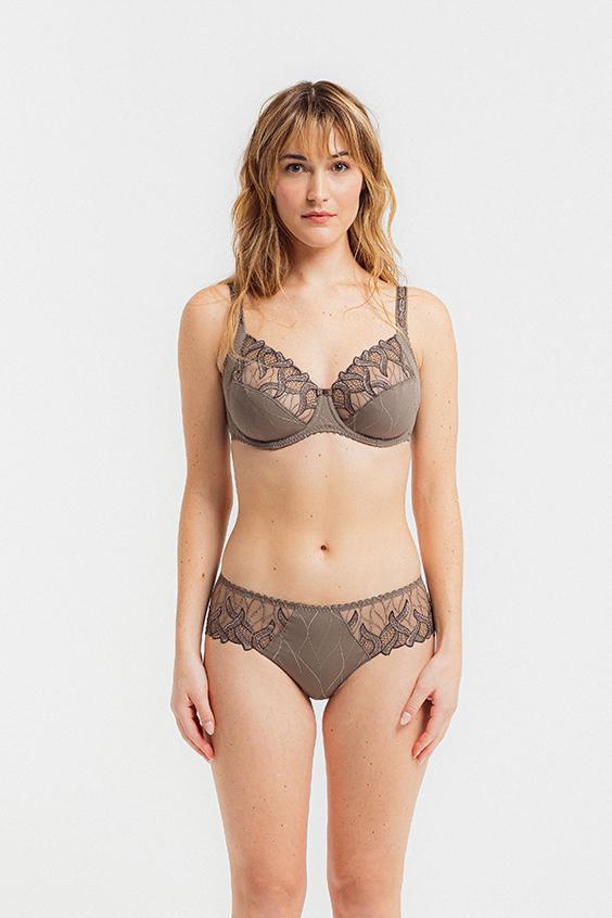 Louisa Bracq Julia - Shorty