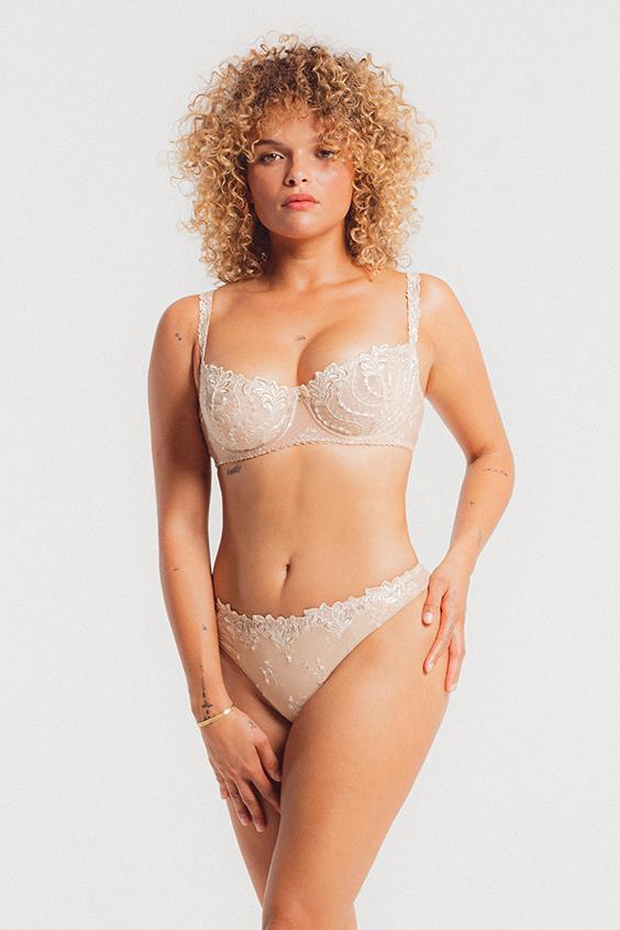 Louisa Bracq LYS ROYAL - String