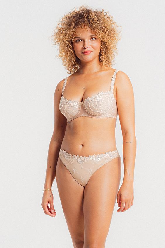 louisa bracq LYS ROYAL - String