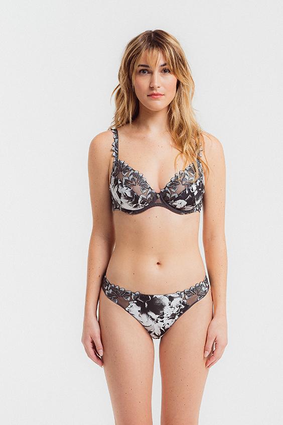 Louisa Bracq Mapple Flower - Slip