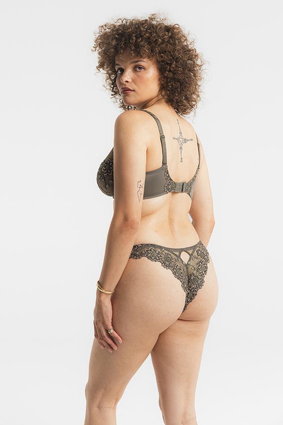 Louisa Bracq MATYÖ - Tanga