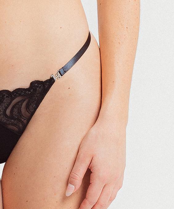 Louisa Bracq MOONLIGHT - String