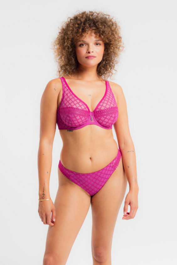 Louisa Bracq PACO - Tanga