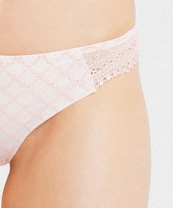 Louisa Bracq Paco - Tanga