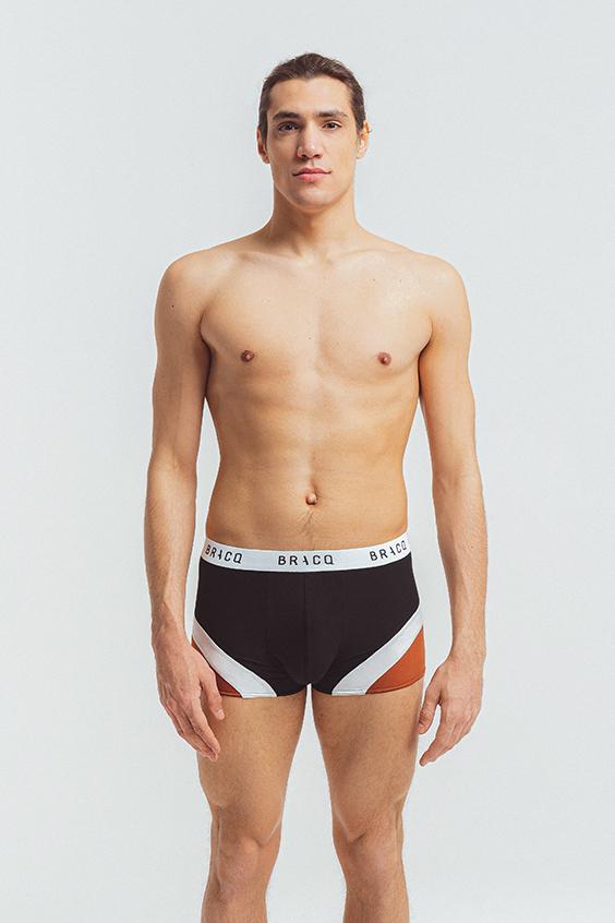 louisa bracq Skyline - Boxer Court