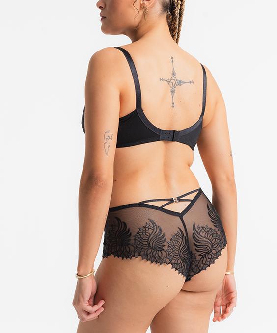 Louisa Bracq SWAN - Shorty