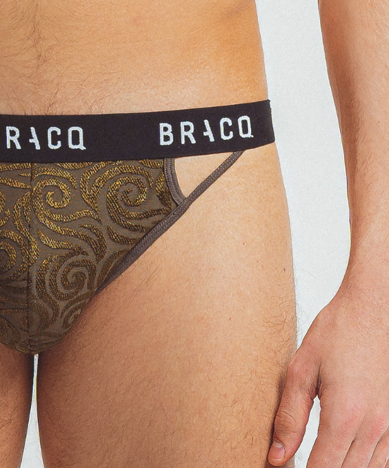 Louisa Bracq Tribal - String