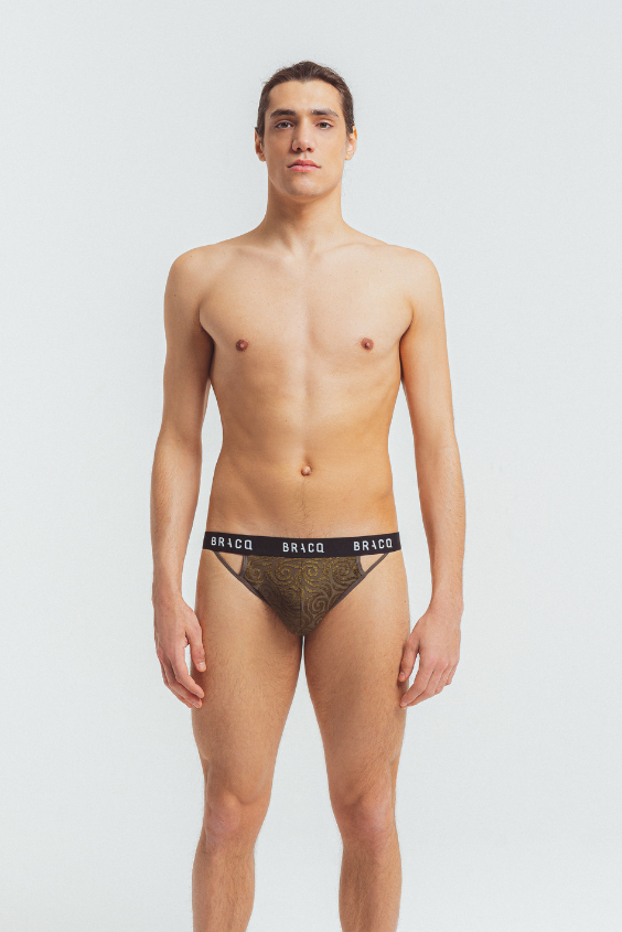 Louisa Bracq Tribal - String