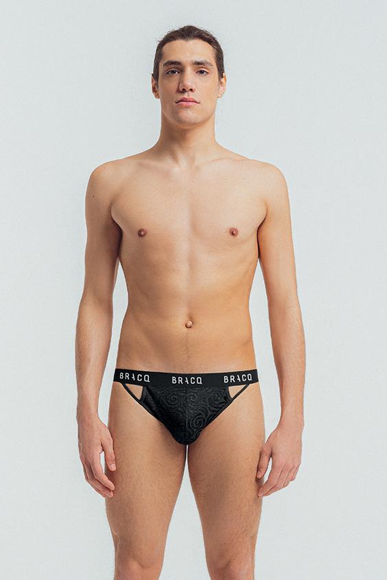 Louisa Bracq Tribal - String
