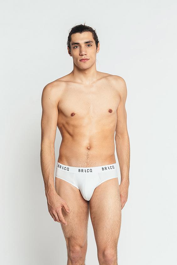 Louisa Bracq White Basic Range - Slip