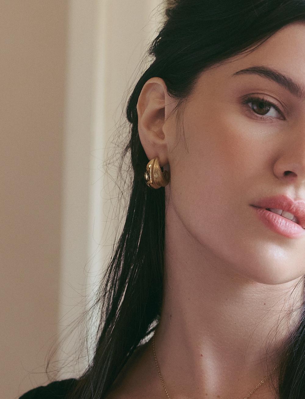 Louise Damas CLAUDIA - CRÉOLES