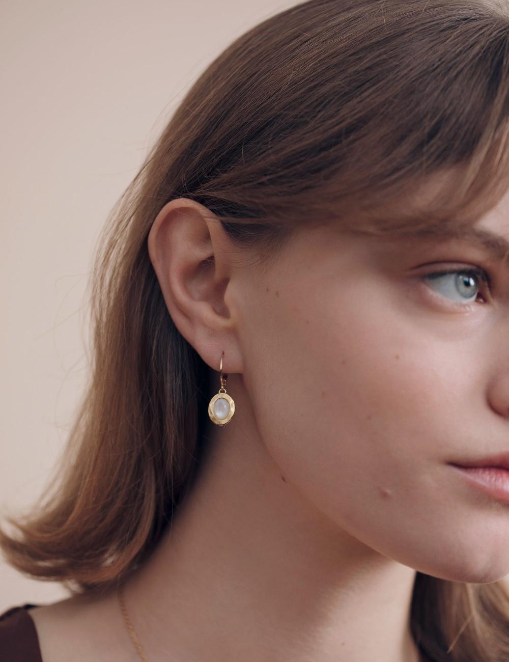 Louise Damas LISE - DORMEUSES