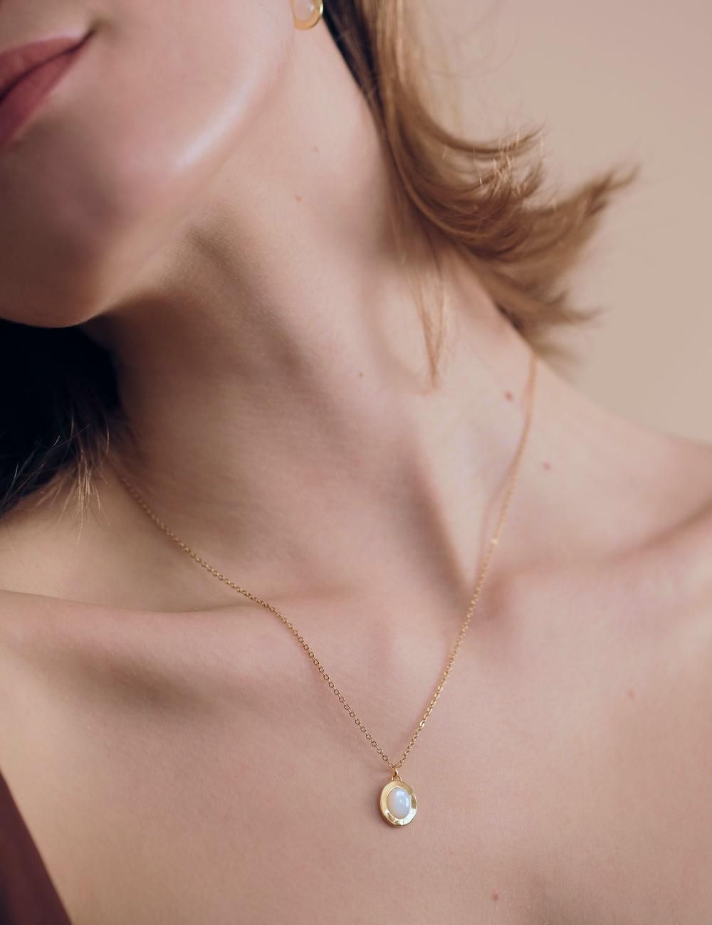 Louise Damas LISE - MEDAILLE