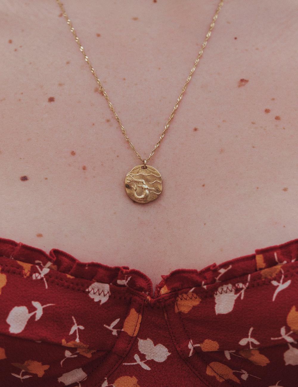 Louise Damas PAMELA - MEDAILLE EAU