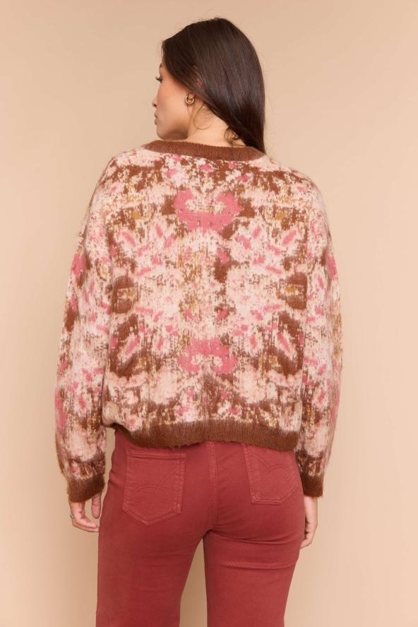 Louizon Outlet ABSTRACT