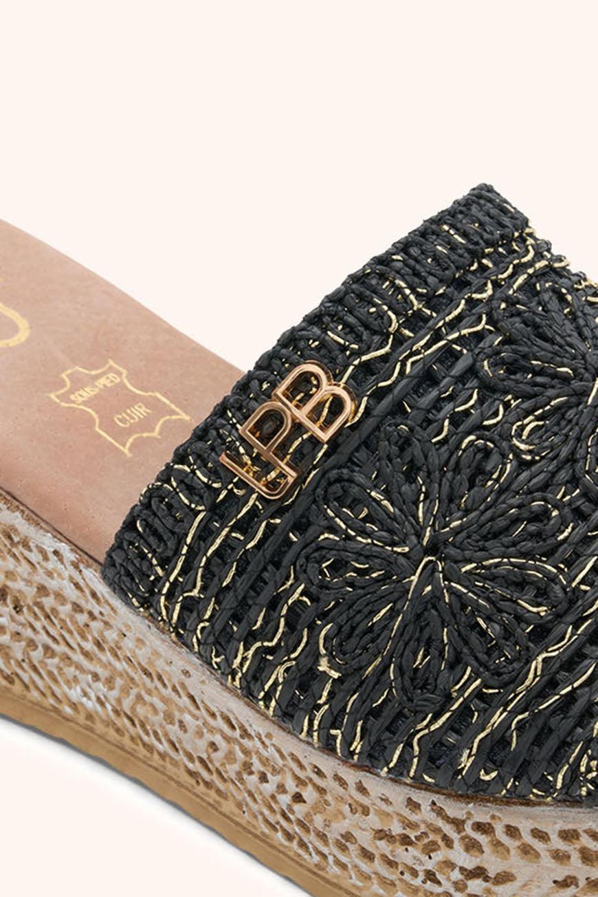 Lpb Woman COMPENSEES LUCIA NOIR