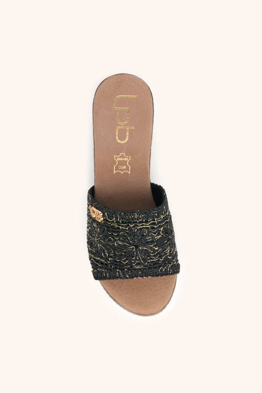 Lpb Woman COMPENSEES LUCIA NOIR