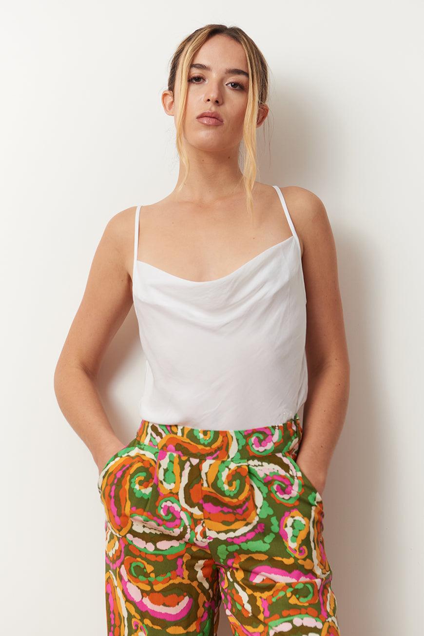 lpb woman TOP ISAURA