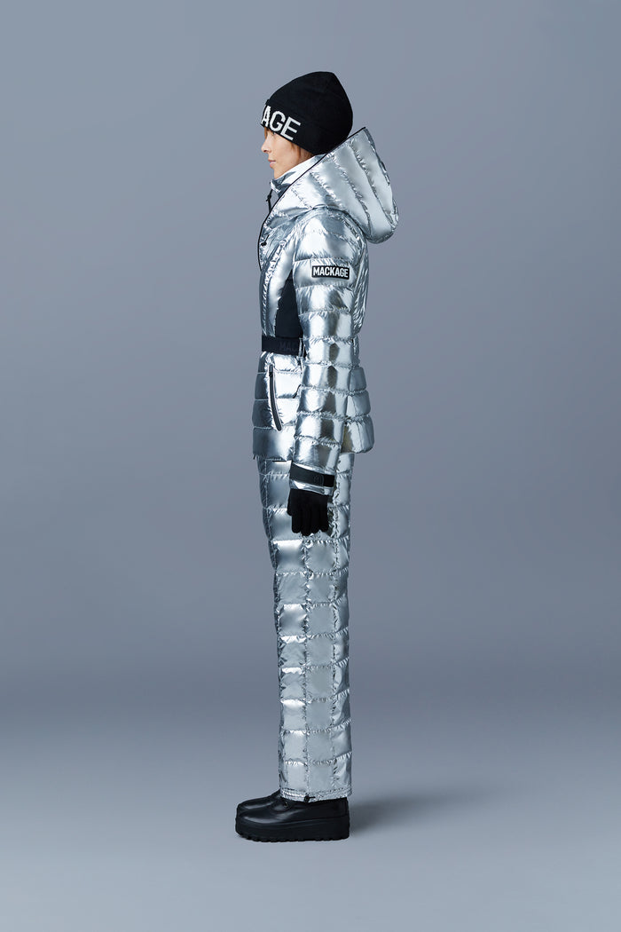 Mackage ELITA Manteau De Ski En Duvet Léger Au Fini Métallique Avec Capuchon Amovible