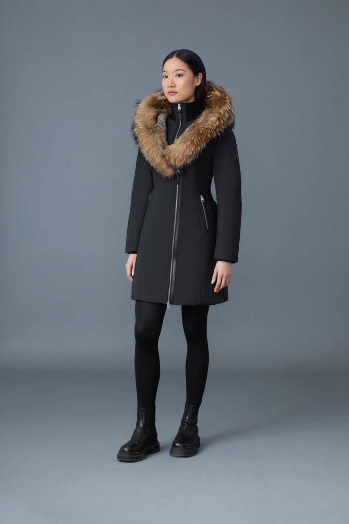 Mackage TRISH Manteau En Duvet Powder Touch Avec Col Signature Mackage En Fourrure Naturelle