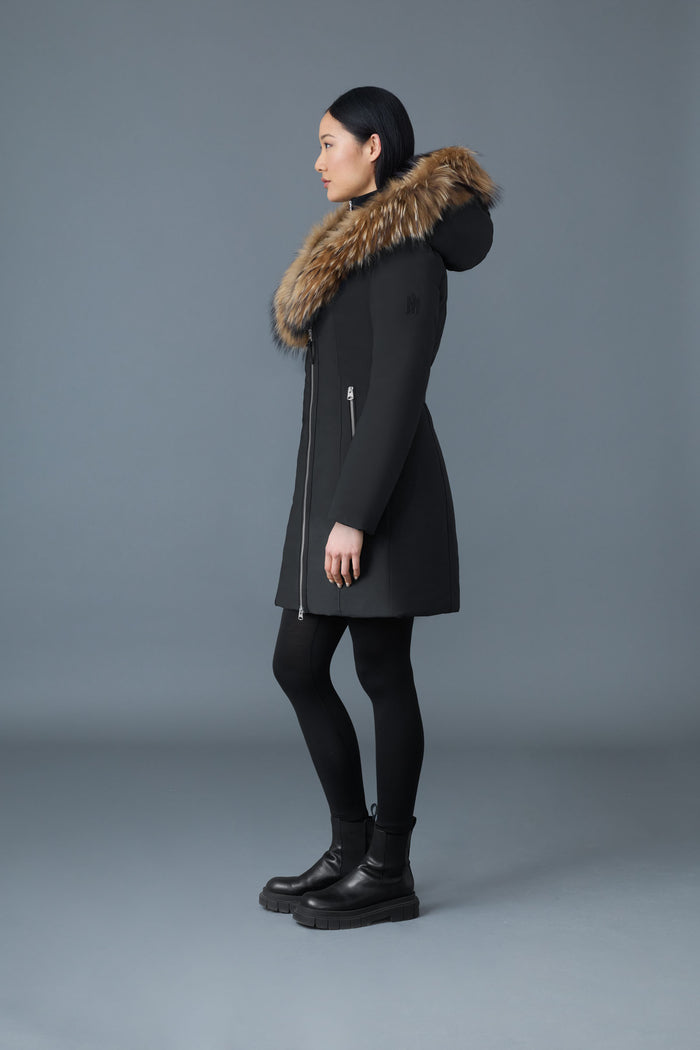 Mackage TRISH Manteau En Duvet Powder Touch Avec Col Signature Mackage En Fourrure Naturelle
