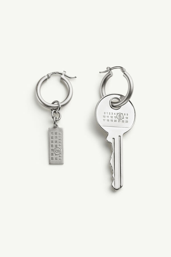 Maison Margiela Boucles D'oreilles Clé